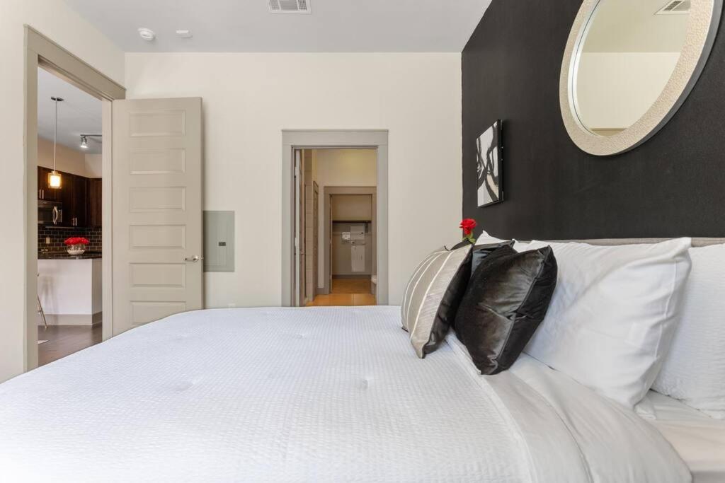 Downtown Luxury Houston